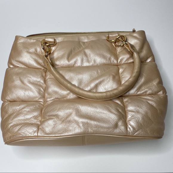 Bodhi Supple Genuine Leather Puffer Bag in Pearl Champagne & Gold - SO LUXE!!! - Picture 8 of 9